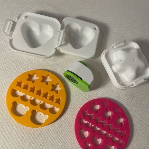 Rice mold and seaweed punch set kids lunch bento box lunch - Picture 3 of 7